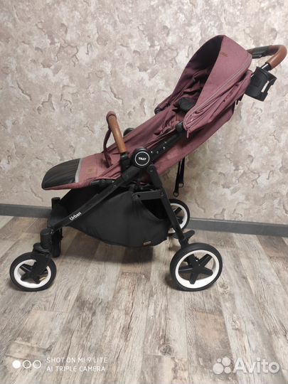 Прогулочная коляска всесезонная бу