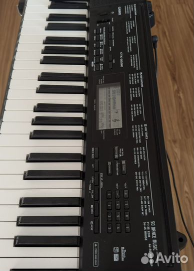 Цифровое пианино (синтезатор) Casio CTK-3500