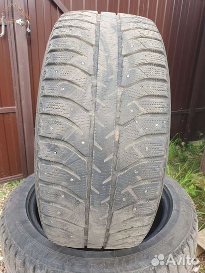 Bridgestone Ice Cruiser 5000 235/50 R18 101T