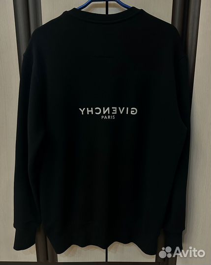 Свитшот Givenchy Reverse Print оригинал