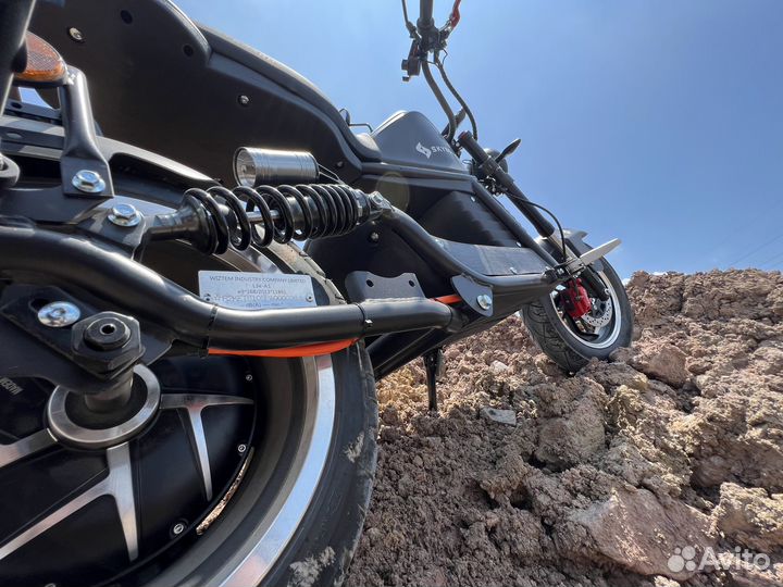 Электроскутер Skyboard FAR east 5000W