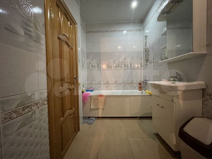 Дом 160,6 м² на участке 54 сот.