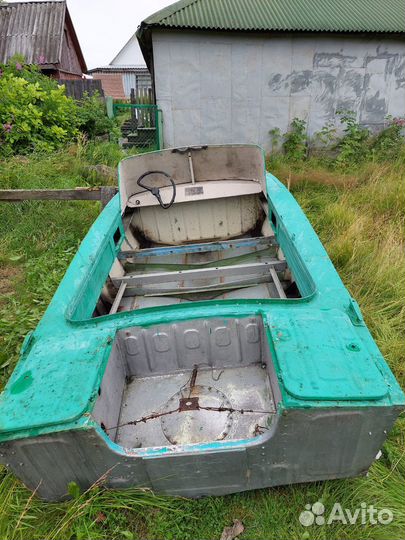 Моторная лодка Прогресс 2М