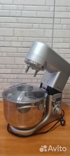 Миксер планетарный