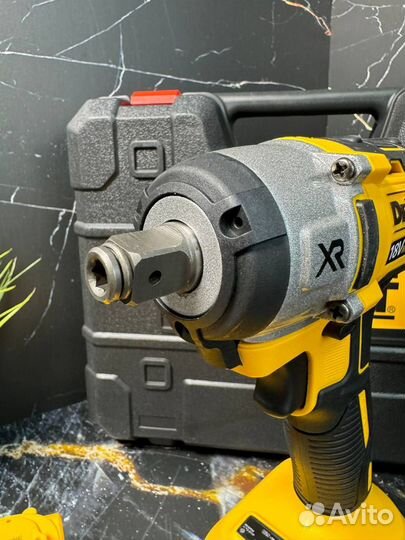 Гайковерт dewalt 18в с набором