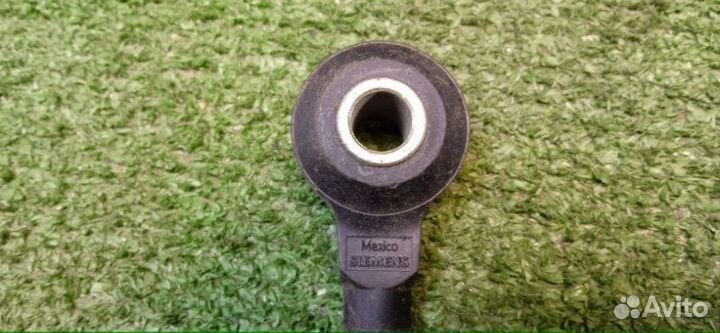 Датчик детонации Ford Focus 1.6