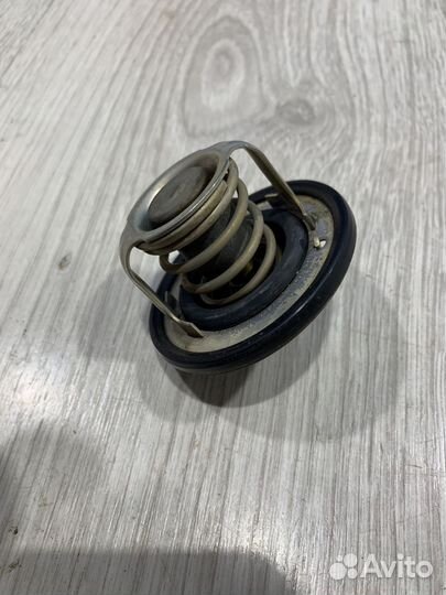 Термостат корпус Renault sandero 2