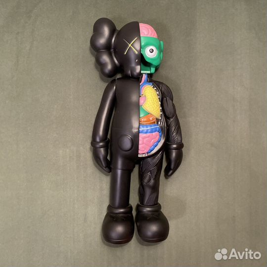 Bearbrick kaws 37 см