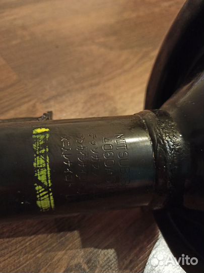 Стойка оригинал правая мицубиси асикс, Б/У