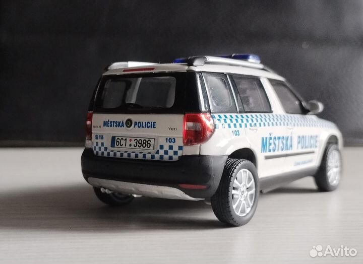 Skoda Yeti коллекционная модель 1/43