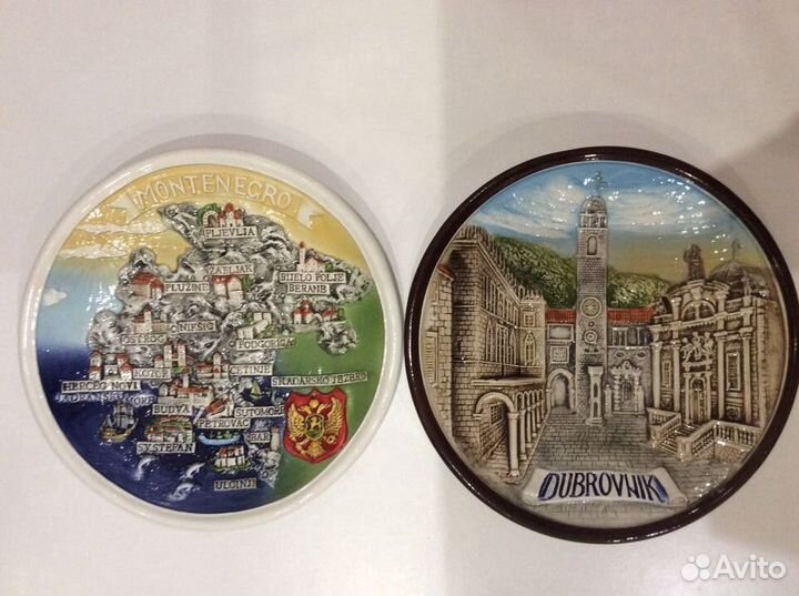 Сувенирные тарелочки