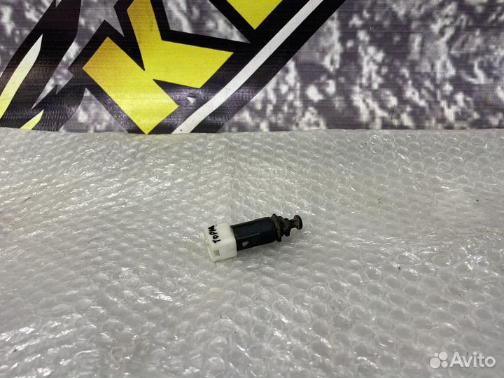 Датчик педали тормоза лягушка Laguna 2 Лагуна