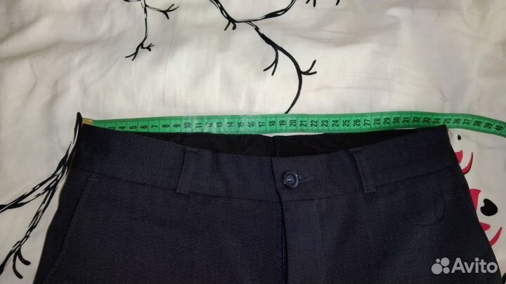 Брюки б/у на мальчика рост 146 см