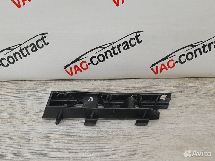 Направляющая бампера передняя левая Volkswagen