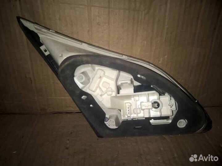 Фонарь правый Opel Astra J хэтчбек 2013