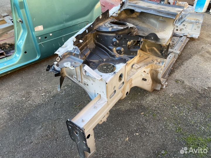 Лонжерон Renault megane 2 Прав