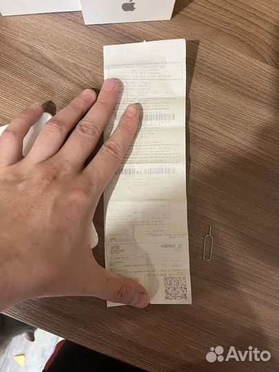 iPhone SE, 64 ГБ