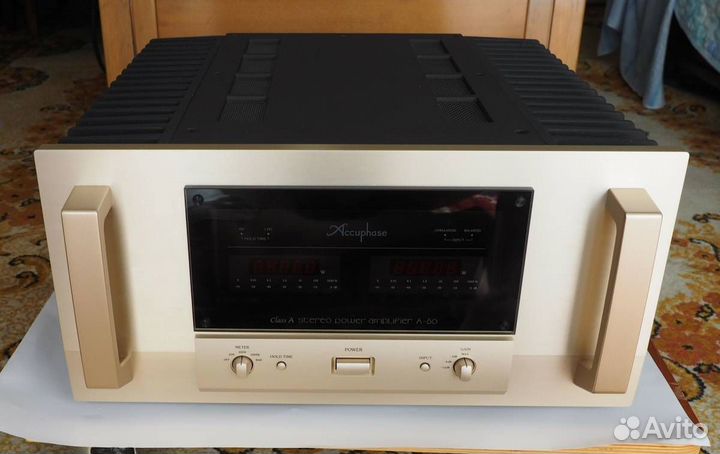 Accuphase A-60 Усилитель мощности. 220-240 Вольт