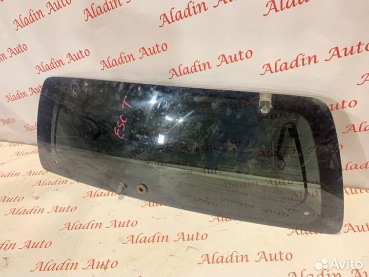 Стекло крышки багажника Ford Escape 2008