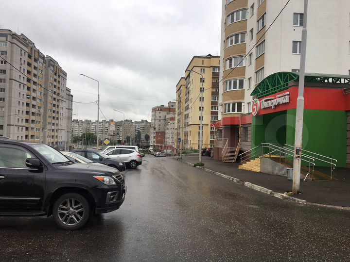 Торговая площадь, 565 м²