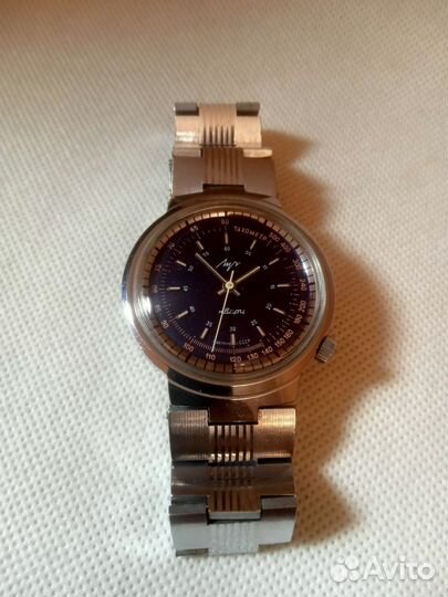 Часы СССР Луч кварцевые Тахометр