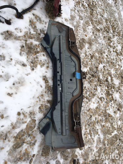 Kia spectra задняя панель