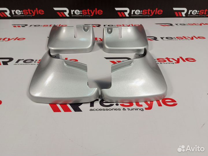 Брызговики Toyota Probox / Succeed Серебро