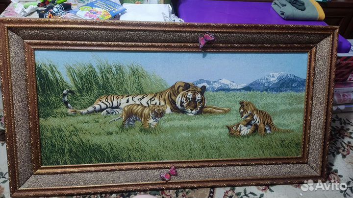 Картина из гобелена (тигрята) 133х69
