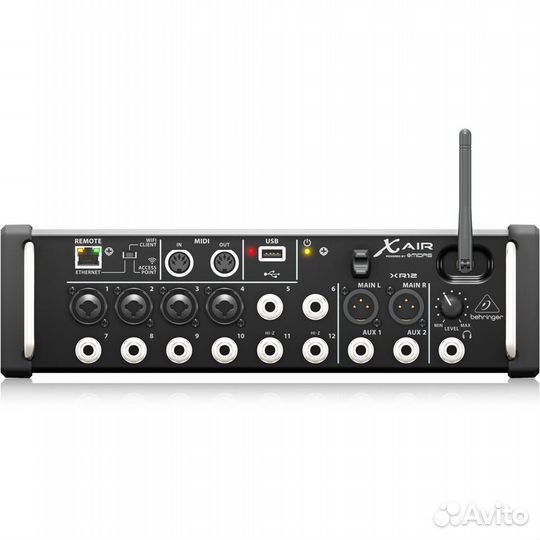Behringer XR12