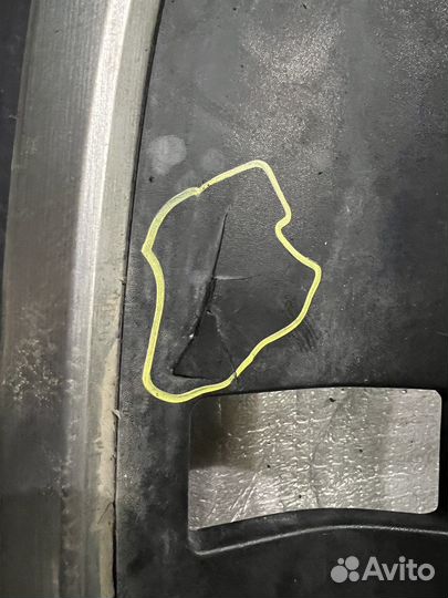 Решетка радиатора Renault Laguna 2