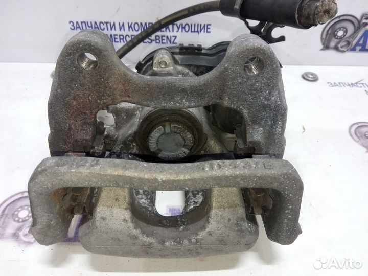 Суппорт задний левый Мерседес цла W117
