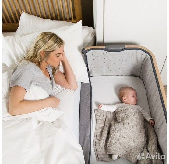 Колыбель Tutti Bambini CoZee с колесами