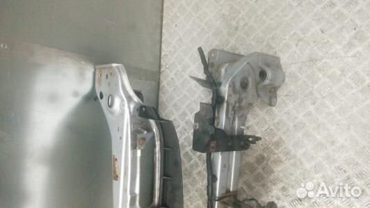 Передняя панель крепления облицовки (телевизор) citroen C-crosser (9AG02G201)