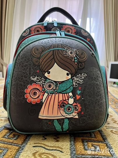 Школьный рюкзак Hummingbird