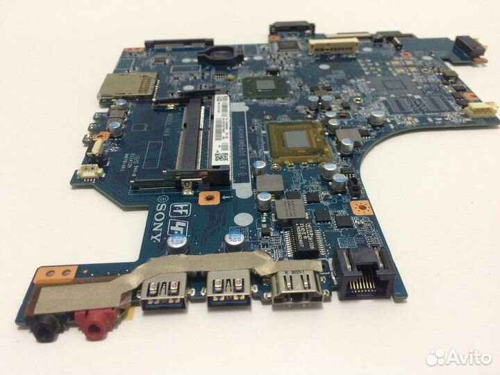 Материнская плата Sony SVF152C29V неисправная
