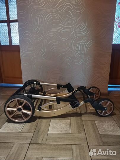 Детская коляска-трансформер