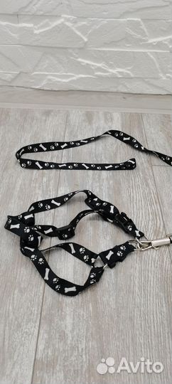 Шлейка для средней собаки новая