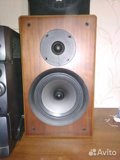 Колонки Wharfidale