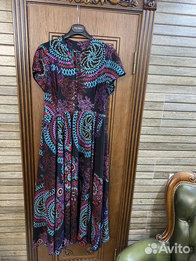 Платье valentino 46 длинное