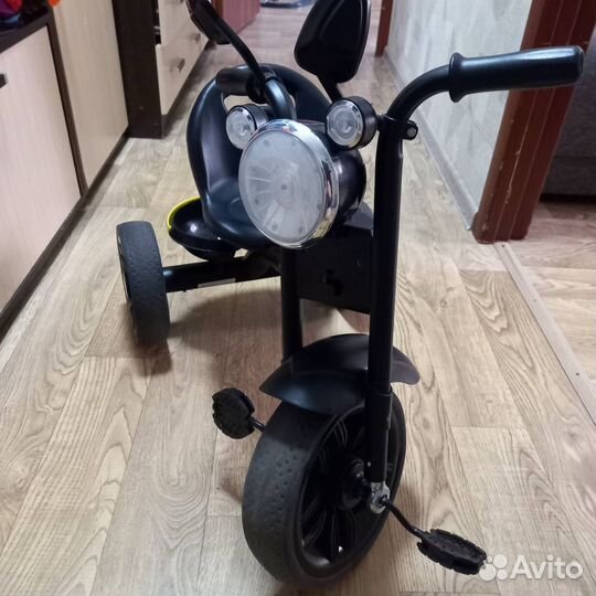 Детский 3х колесный велосипед