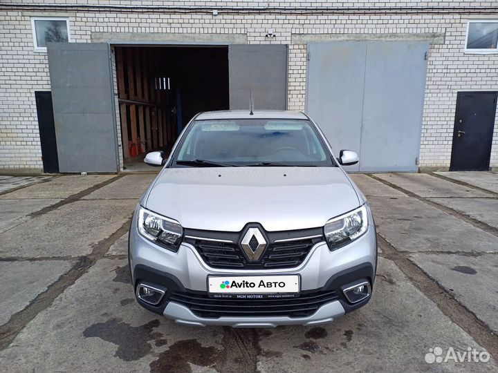 Renault Logan Stepway 1.6 AT, 2020, 15 000 км