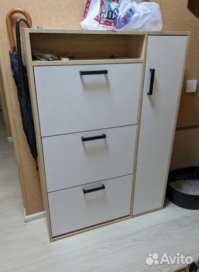 Обувница новая