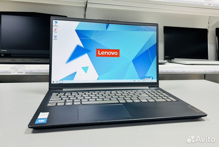 Универсальный ноутбук Lenovo V15 G2 IJL