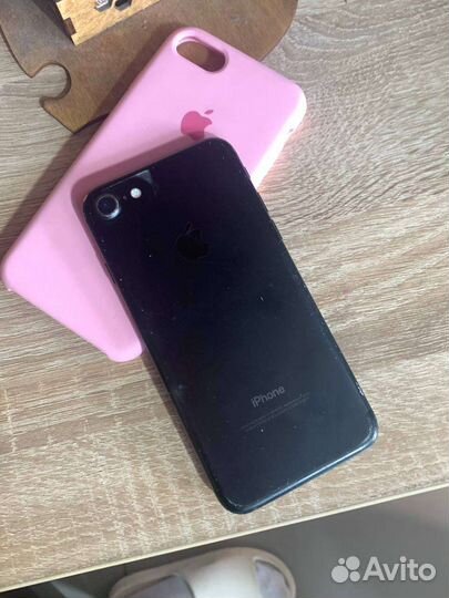 Телефон iPhone 7 128gb