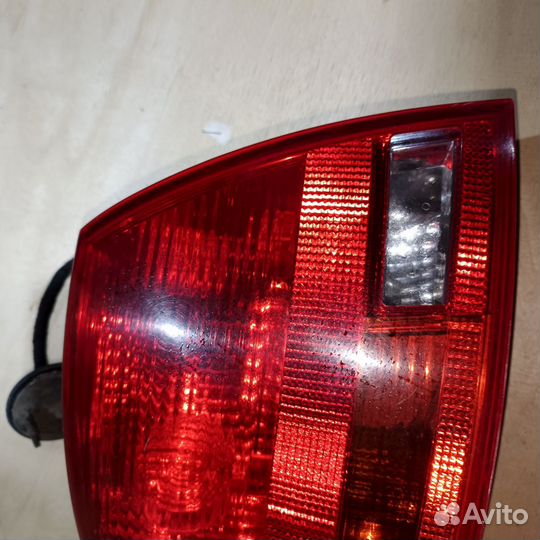 Фонарь задний Audi A4
