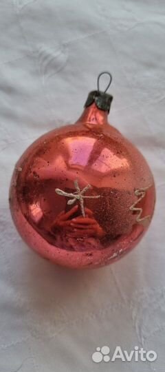 Елочные игрушки СССР. Шар красный с рисунком