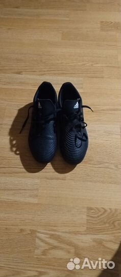 Бутсы adidas predator