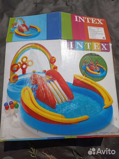 Детский надувной бассейн с горкой бу