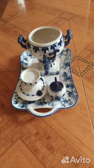 Самовар гжель,фарфоровый