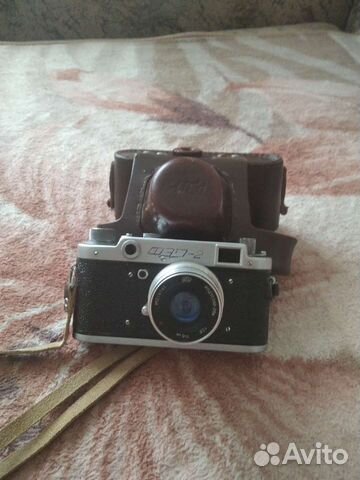 Плёночный фотоаппарат фэд-2